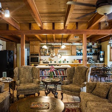Mountain Harbour B&B Roan Mountain Екстер'єр фото
