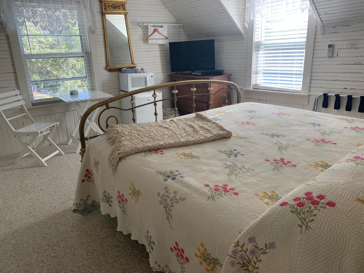 Mountain Harbour B&B Roan Mountain Екстер'єр фото